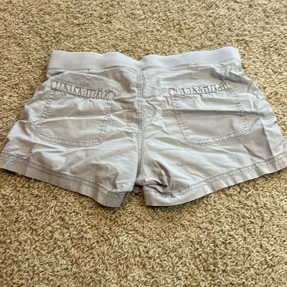 A.N.A ( A New Approach) Low rise shorts! - Picture 2 of 3